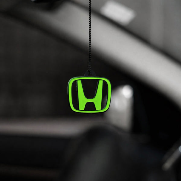 Honda Logo Car Mirror Hanging Pendant – Acrylic Hanging Accessory | Stylish Interior Decor