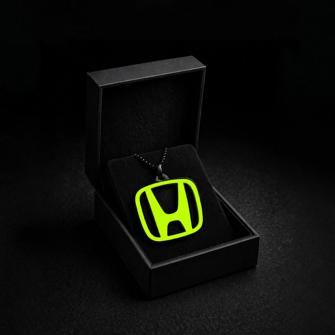 Honda Logo Car Mirror Hanging Pendant – Acrylic Hanging Accessory | Stylish Interior Decor